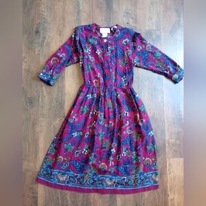 Vintage California girl by Dorothy Samuel Paisley floral half sleeve size 8